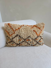 Load image into Gallery viewer, Vintage Wool Pillow - No. 029

