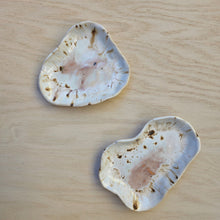 Load image into Gallery viewer, Poppy Stoneware Dish
