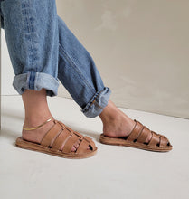 Load image into Gallery viewer, Clara Fisherman Sandal
