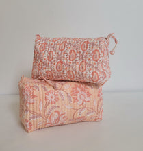 Load image into Gallery viewer, Quilted Block Print Toiletry Bag
