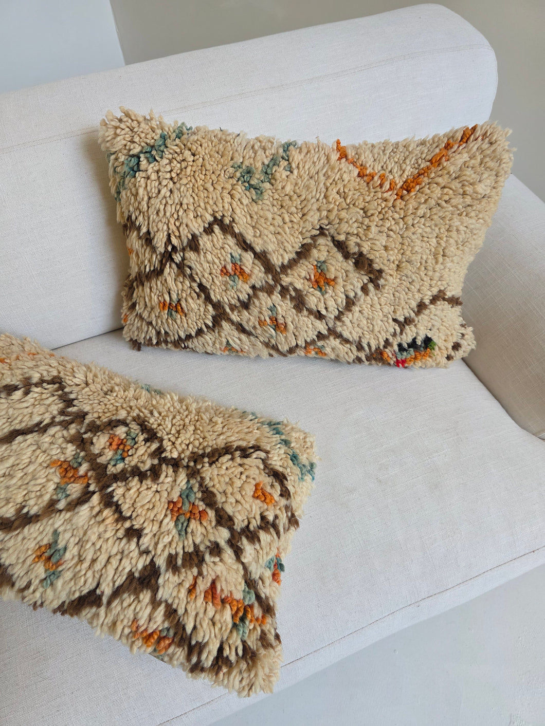 Vintage Wool Pillow - No. 029