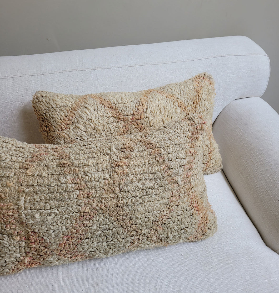 Vintage Wool Pillow - Blush