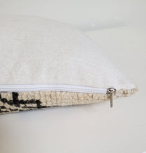 Load image into Gallery viewer, Vintage Wool Pillow - No. 004
