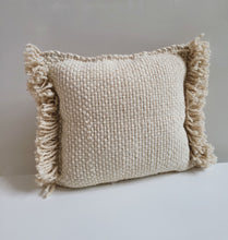 Load image into Gallery viewer, Casa Loomed Square Pillow
