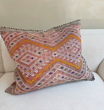 Load image into Gallery viewer, Vintage Wool Kilim Pillow - No. 042
