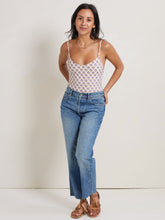 Load image into Gallery viewer, Tommy Mid-Rise Straight Leg Jeans
