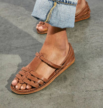 Load image into Gallery viewer, Tessa Woven Sandal
