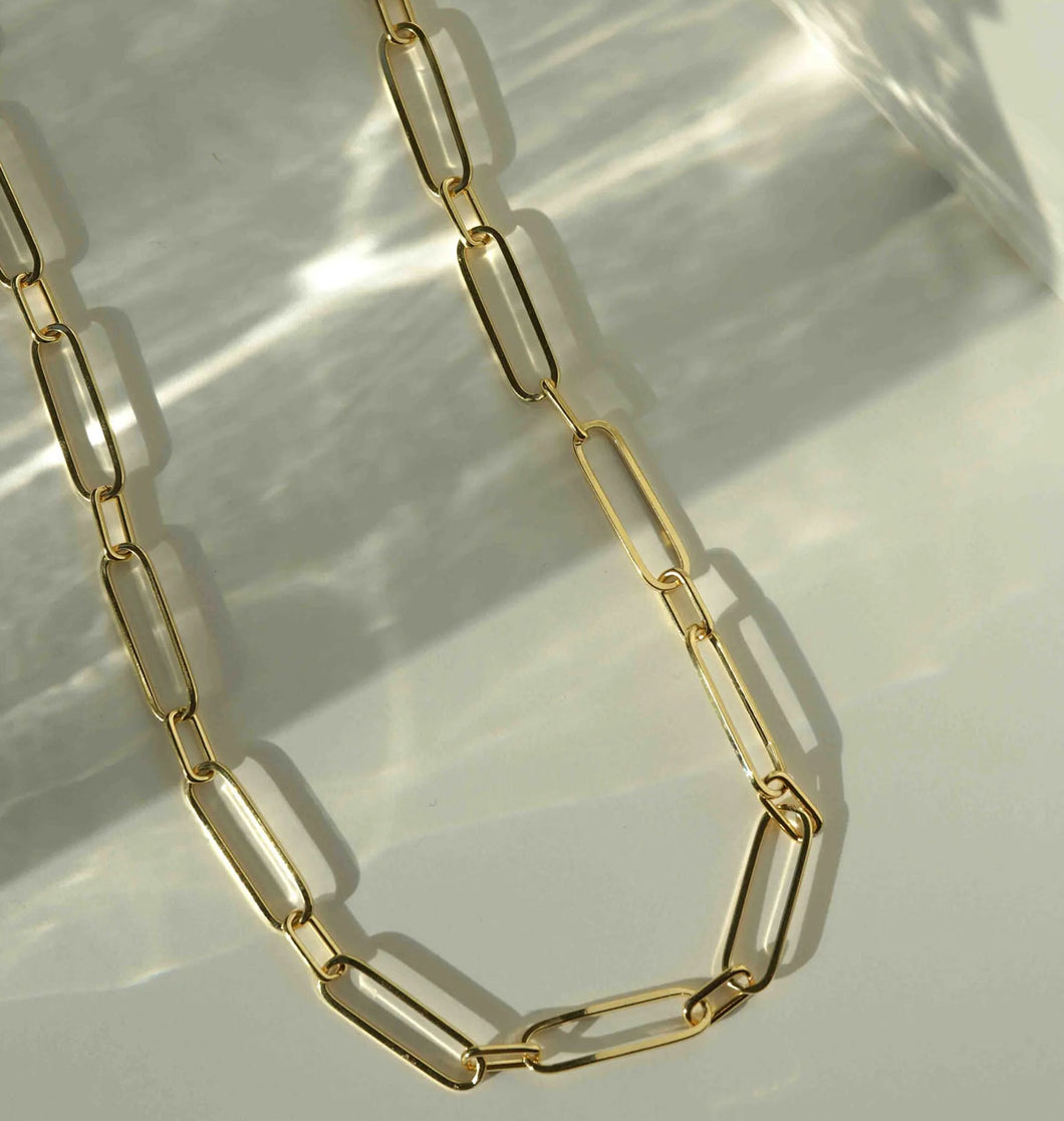 Vada Necklace