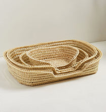 Load image into Gallery viewer, Woven Pet Bed Basket
