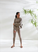 Load image into Gallery viewer, High-Rise Compressive Legging - Ankle Length

