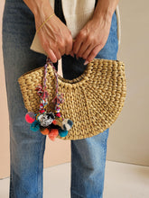 Load image into Gallery viewer, Shell Palm Tote
