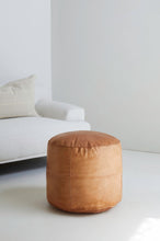 Load image into Gallery viewer, Round Leather Ottoman Pouf
